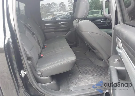 2020 Ram 1500 Big Horn 4X4 5'7 Box z USA, uszkodzony, nr VIN 1C6SRFFT7LN241569